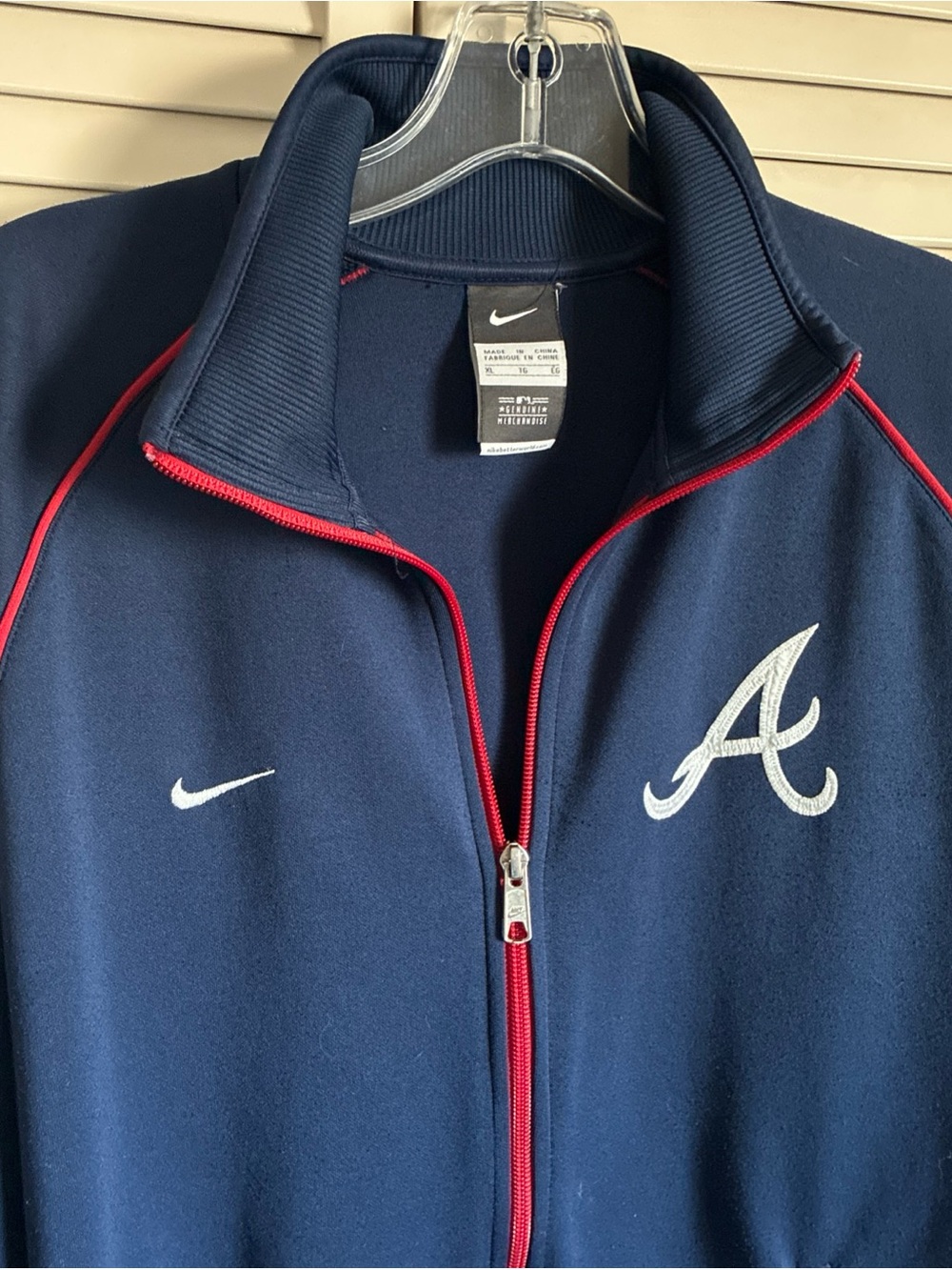 Atlanta Braves Nike Red/Navy Genuine Merch XL Performance Full-Zip Jacket Pocket - Picture 3 of 6